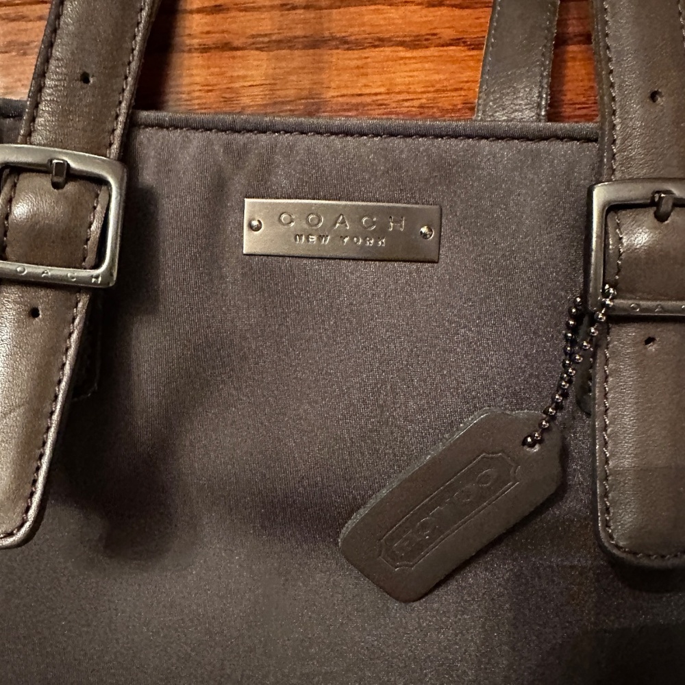 Coach handbag - Picture 2 of 4